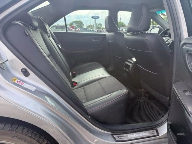 2017 Celestial Silver Metallic Toyota Camry SE FWD Sedan