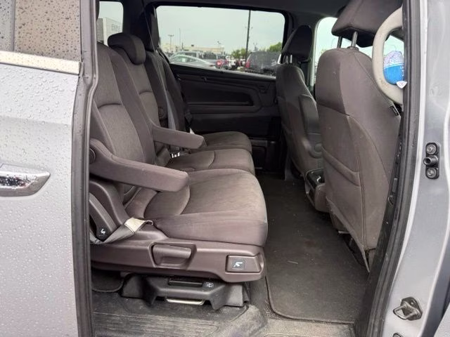 2019 Lunar Silver Metallic Honda Odyssey EX FWD Van