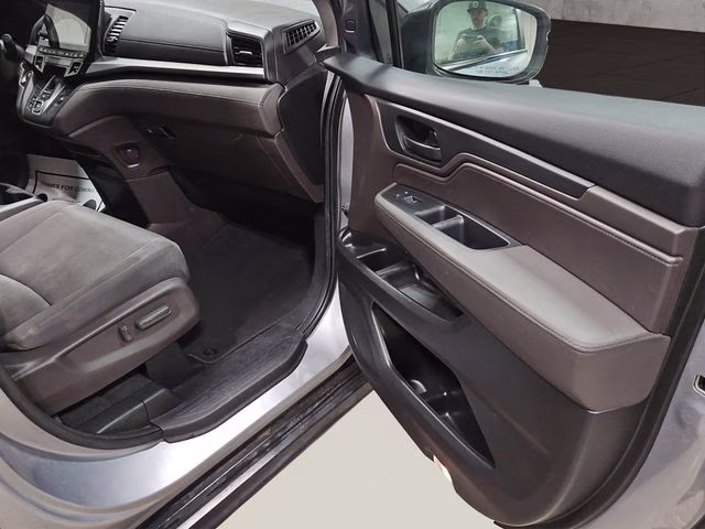 2019 Lunar Silver Metallic Honda Odyssey EX FWD Van