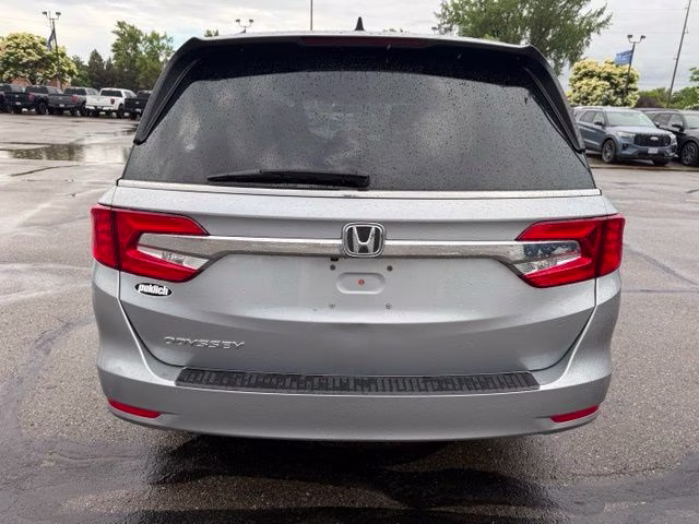 2019 Lunar Silver Metallic Honda Odyssey EX FWD Van