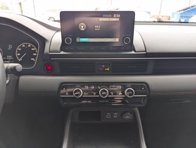 2025 Crystal Black Pearl Honda Pilot Sport AWD SUV