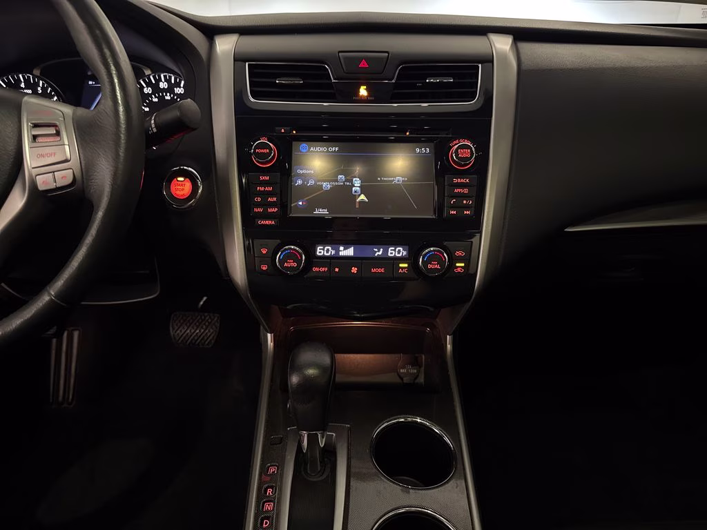 2015 Brilliant Silver Metallic Nissan Altima 2.5 SL FWD Sedan