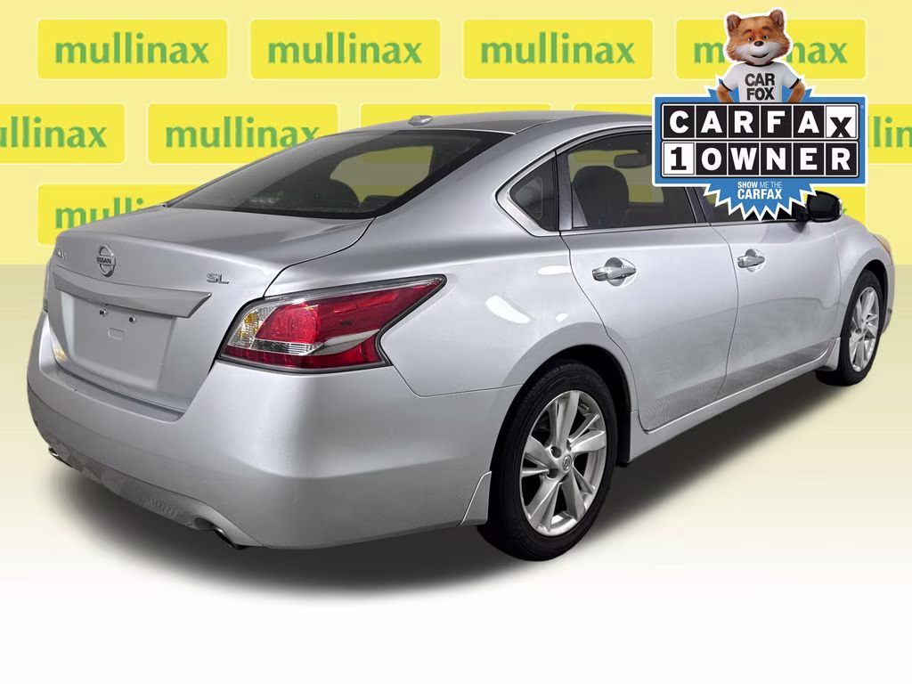 2015 Brilliant Silver Metallic Nissan Altima 2.5 SL FWD Sedan