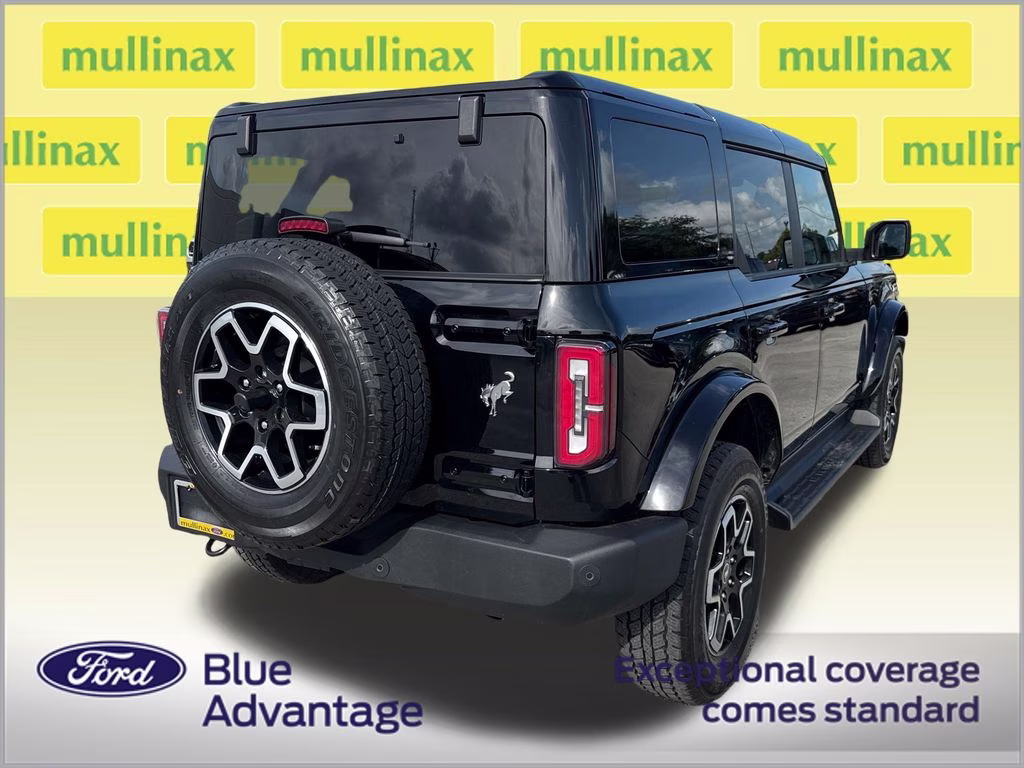 2025 Shadow Black Ford Bronco Outer Banks 4X4 SUV