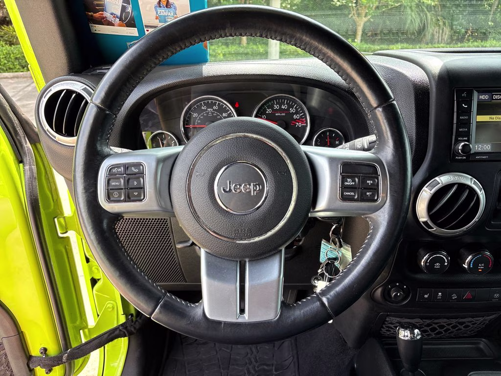 2016 Hypergreen Clearcoat Jeep Wrangler Unlimited Rubicon 4X4 SUV