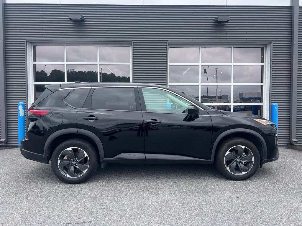 2025 Super Black Nissan Rogue SV AWD SUV