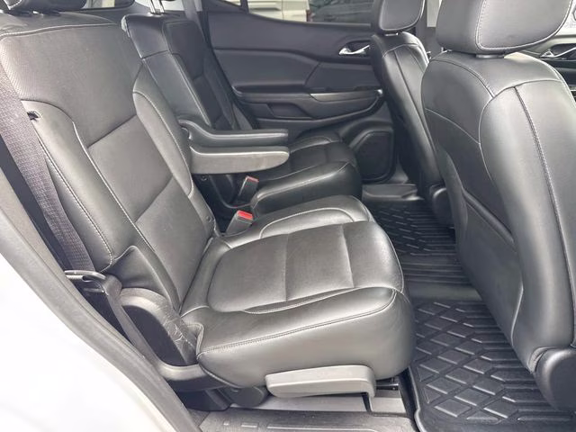 2019 Summit White GMC Acadia SLT-1 FWD SUV