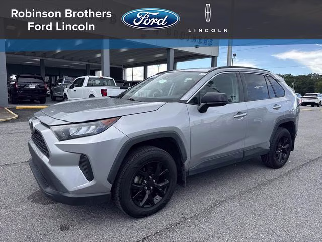 2021 Silver Sky Metallic Toyota RAV4 LE AWD SUV