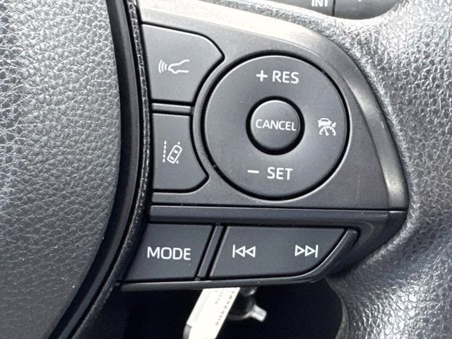 2021 Silver Sky Metallic Toyota RAV4 LE AWD SUV