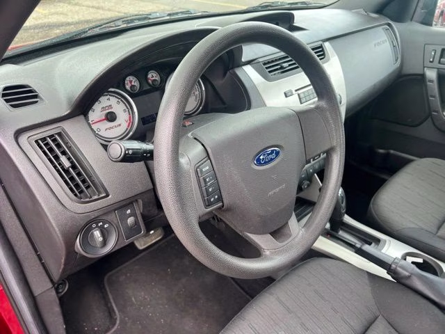 2010 Red Ford Focus SE FWD Sedan