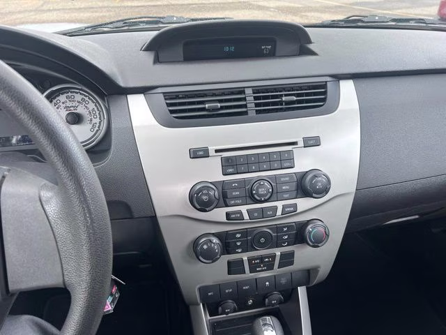 2010 Red Ford Focus SE FWD Sedan