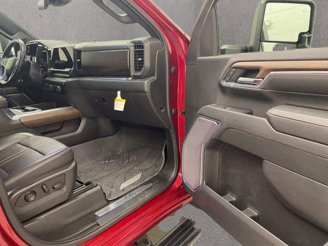 2024 Radiant Red Tintcoat Chevrolet Silverado 2500HD High Country 4X4 Truck