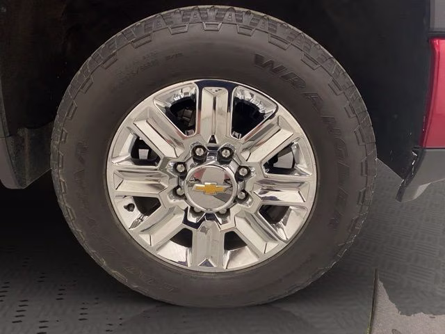 2024 Radiant Red Tintcoat Chevrolet Silverado 2500HD High Country 4X4 Truck