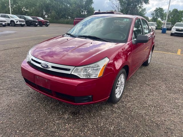 2010 Red Ford Focus SE FWD Sedan
