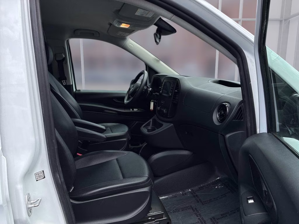 2021 White Mercedes-Benz Metris Cargo RWD Van