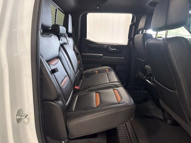 2025 Summit White GMC Sierra 1500 AT4 4X4 Truck
