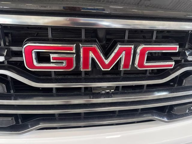 2025 Summit White GMC Sierra 1500 AT4 4X4 Truck