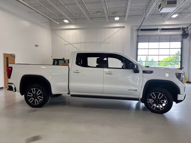 2025 Summit White GMC Sierra 1500 AT4 4X4 Truck