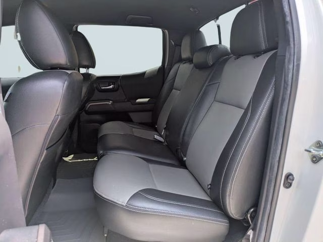 2022 White Toyota Tacoma TRD Off-Road RWD Truck