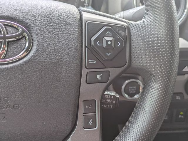 2022 White Toyota Tacoma TRD Off-Road RWD Truck
