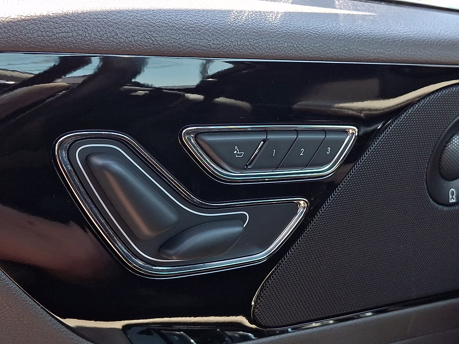 2022 Silver Radiance Metallic Clearcoat - JS Lincoln Aviator Reserve AWD