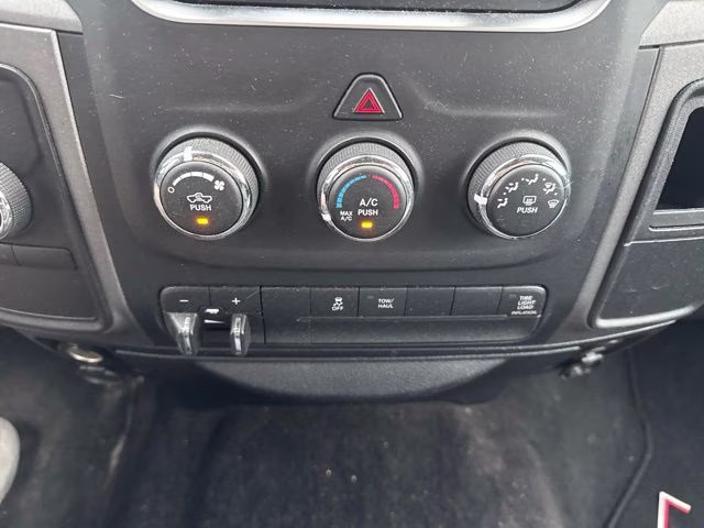 2013 Mineral Gray Metallic Clearcoat Ram 2500 Tradesman 4X4 Truck