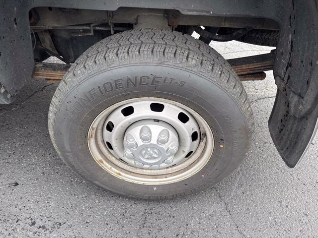 2013 Mineral Gray Metallic Clearcoat Ram 2500 Tradesman 4X4 Truck