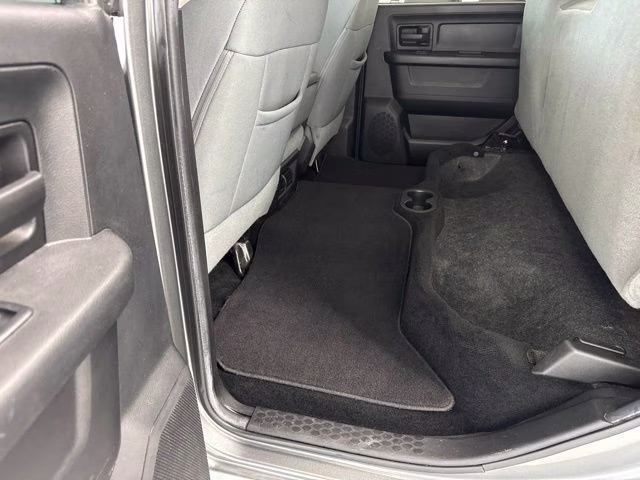 2013 Mineral Gray Metallic Clearcoat Ram 2500 Tradesman 4X4 Truck