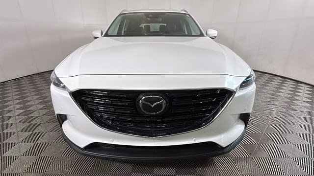 2022 Snowflake White Pearl Mica Mazda CX-9 Touring Plus AWD SUV