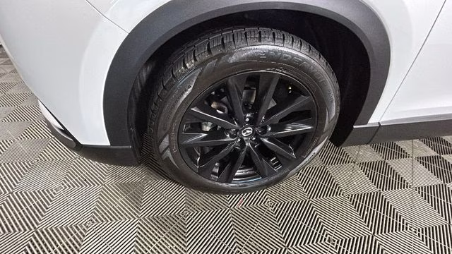 2022 Snowflake White Pearl Mica Mazda CX-9 Touring Plus AWD SUV