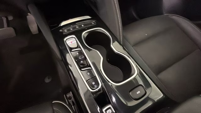 2021 Satin Steel Gray Metallic Buick Envision Essence AWD SUV
