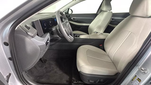 2026 Aero Silver Hyundai Sonata SEL Sport AWD Sedan