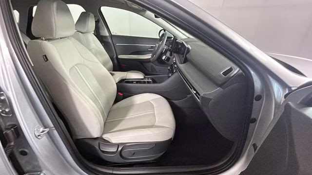 2026 Aero Silver Hyundai Sonata SEL Sport AWD Sedan