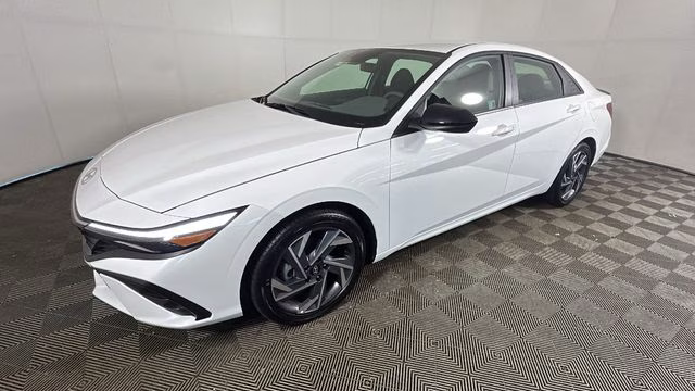 2025 Serenity White Hyundai Elantra Hybrid SEL Sport FWD Sedan