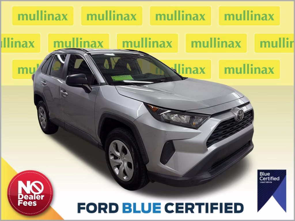 2020 Silver Sky Metallic Toyota RAV4 LE FWD SUV