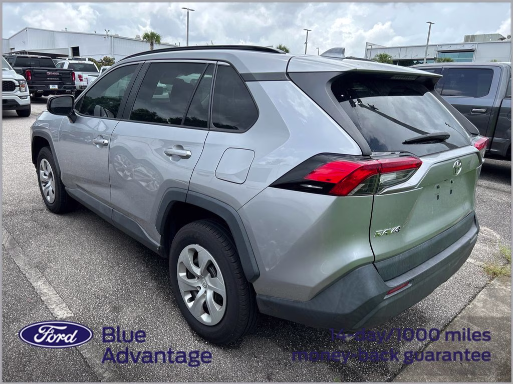 2020 Silver Sky Metallic Toyota RAV4 LE FWD SUV