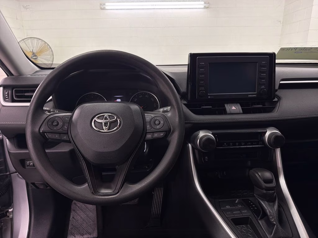 2020 Silver Sky Metallic Toyota RAV4 LE FWD SUV