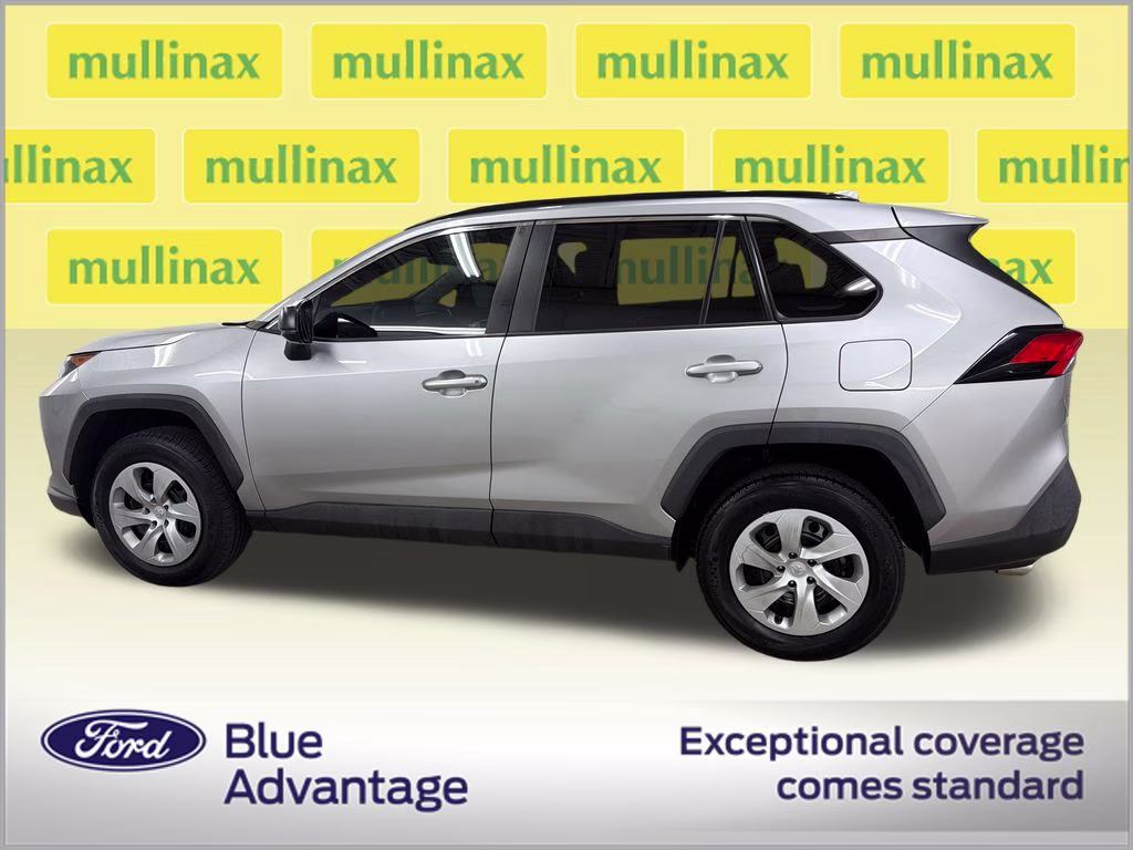2020 Silver Sky Metallic Toyota RAV4 LE FWD SUV