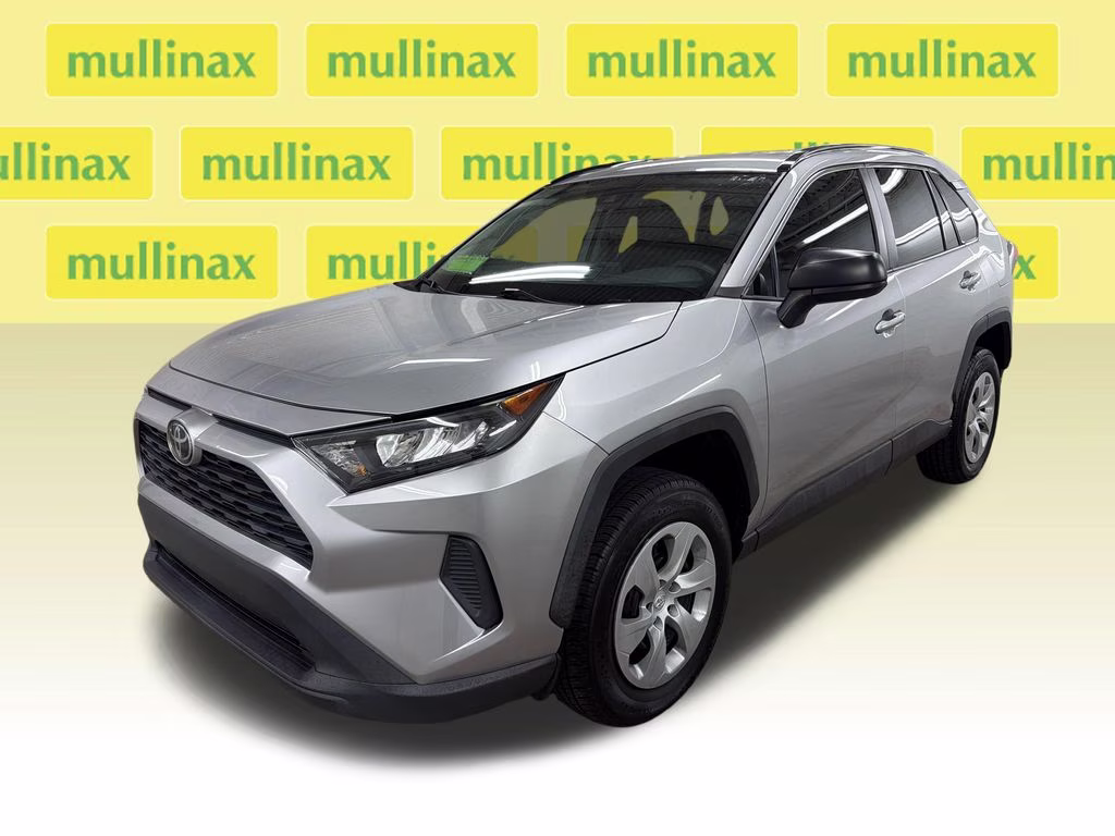 2020 Silver Sky Metallic Toyota RAV4 LE FWD SUV