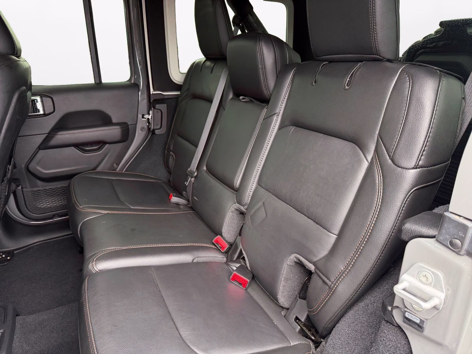 2022 Sting-Gray Clearcoat Jeep Wrangler Unlimited Rubicon 392 4X4 SUV