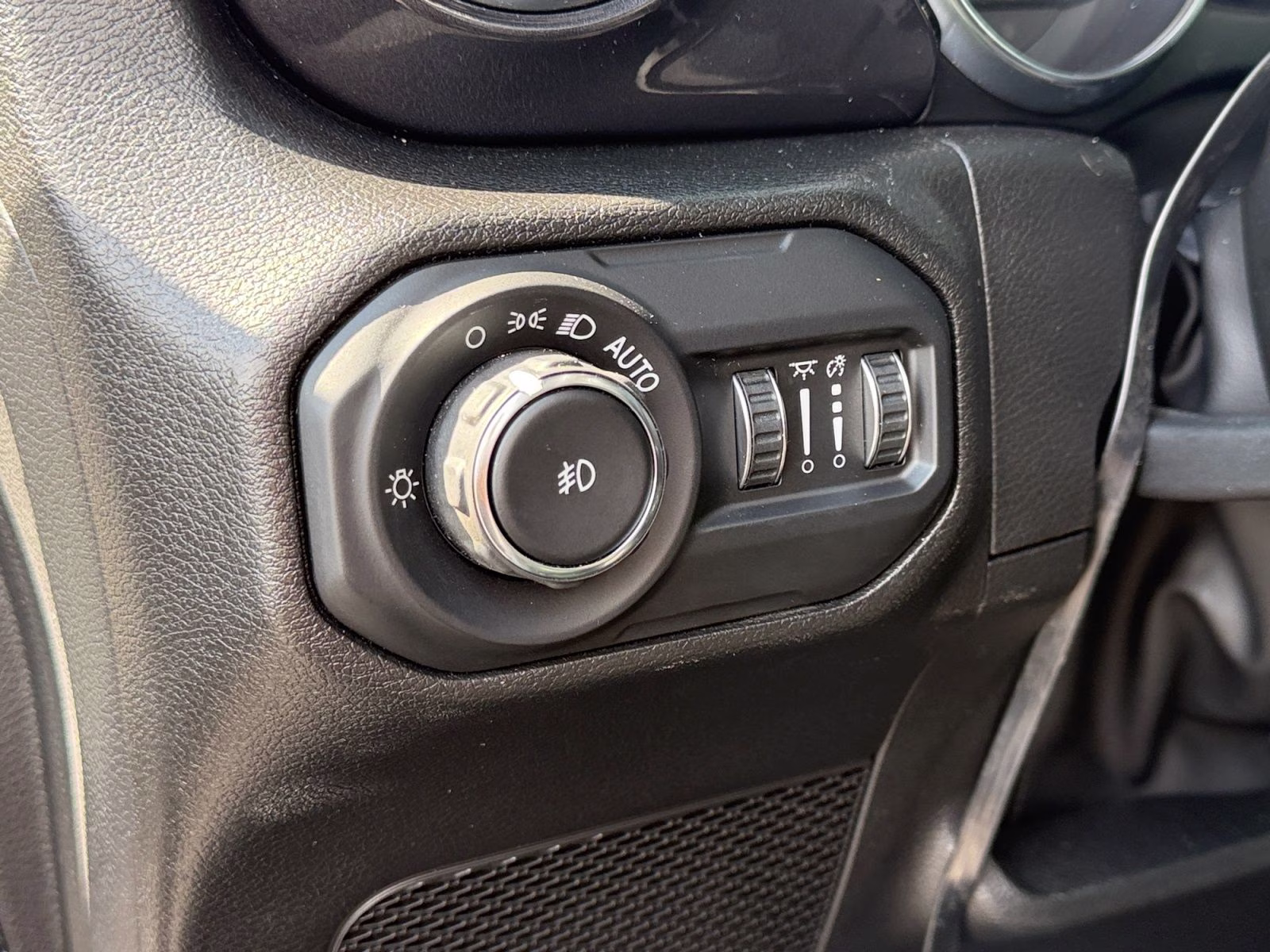 2022 Sting-Gray Clearcoat Jeep Wrangler Unlimited Rubicon 392 4X4 SUV