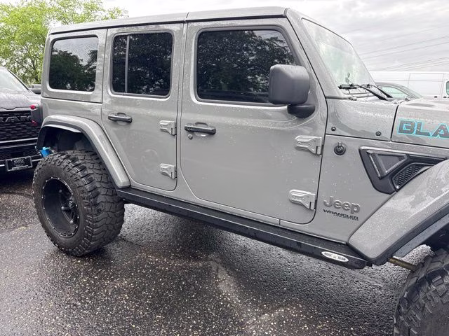 2022 Sting-Gray Clearcoat Jeep Wrangler Unlimited Rubicon 392 4X4 SUV