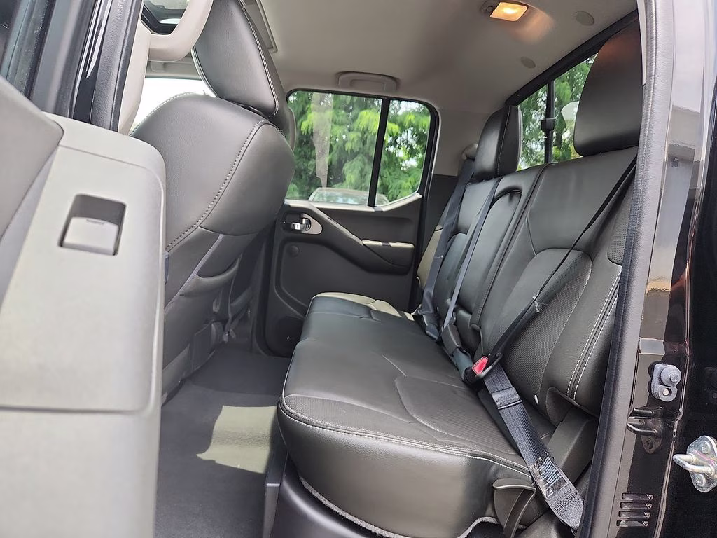 2020 Magnetic Black Pearl Nissan Frontier PRO-4X 4X4 Truck
