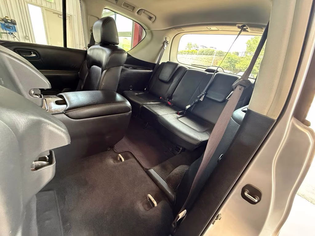 2020 Brilliant Silver Metallic Nissan Armada SL 4X4 SUV