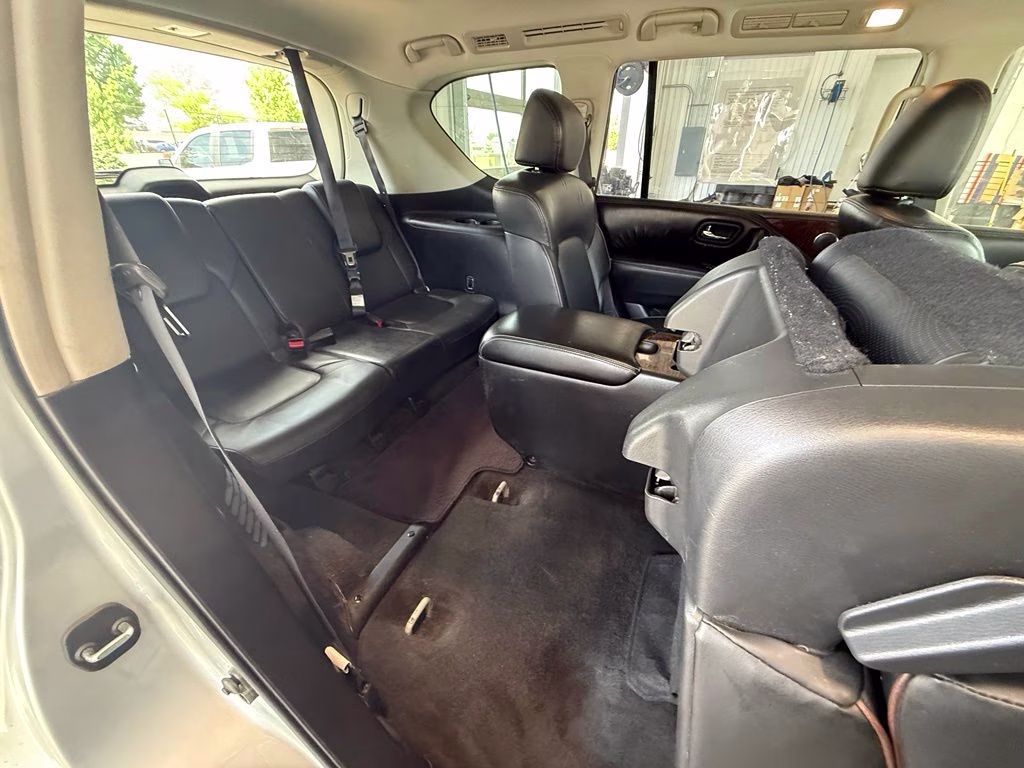 2020 Brilliant Silver Metallic Nissan Armada SL 4X4 SUV