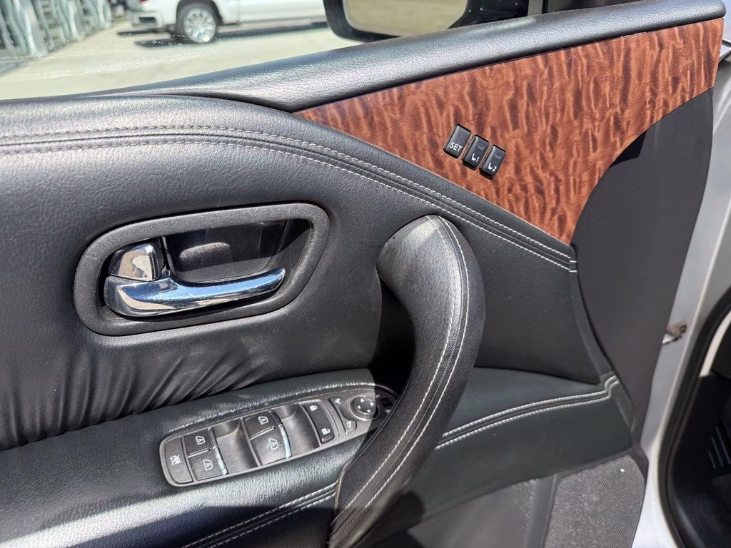 2020 Brilliant Silver Metallic Nissan Armada SL 4X4 SUV