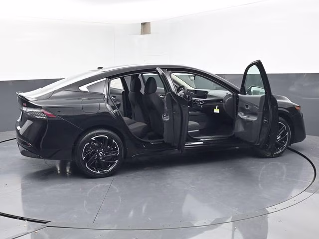 2026 Super Black Nissan Sentra SR FWD Sedan