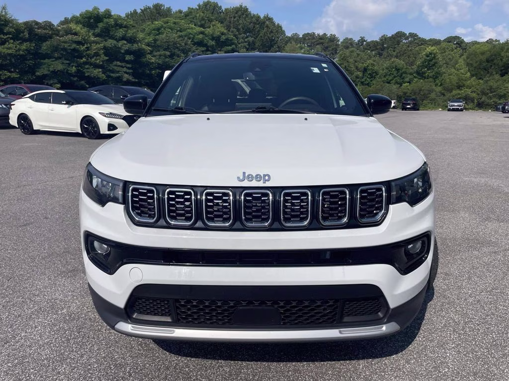 2025 Bright White Clearcoat Jeep Compass Limited 4X4 SUV