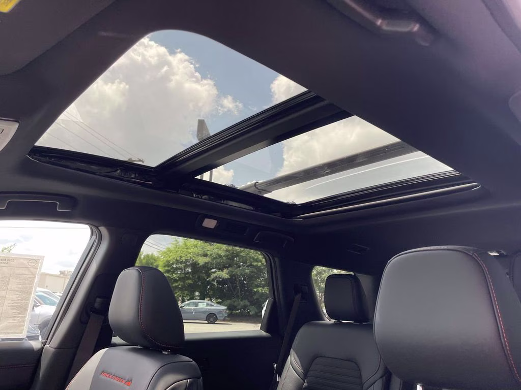 2026 Everest White Pearl Tricoat Nissan Pathfinder Rock Creek 4X4 SUV