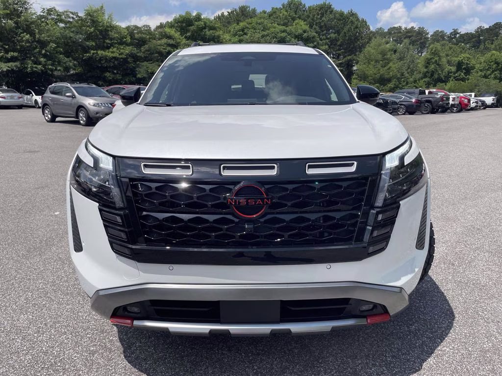 2026 Everest White Pearl Tricoat Nissan Pathfinder Rock Creek 4X4 SUV